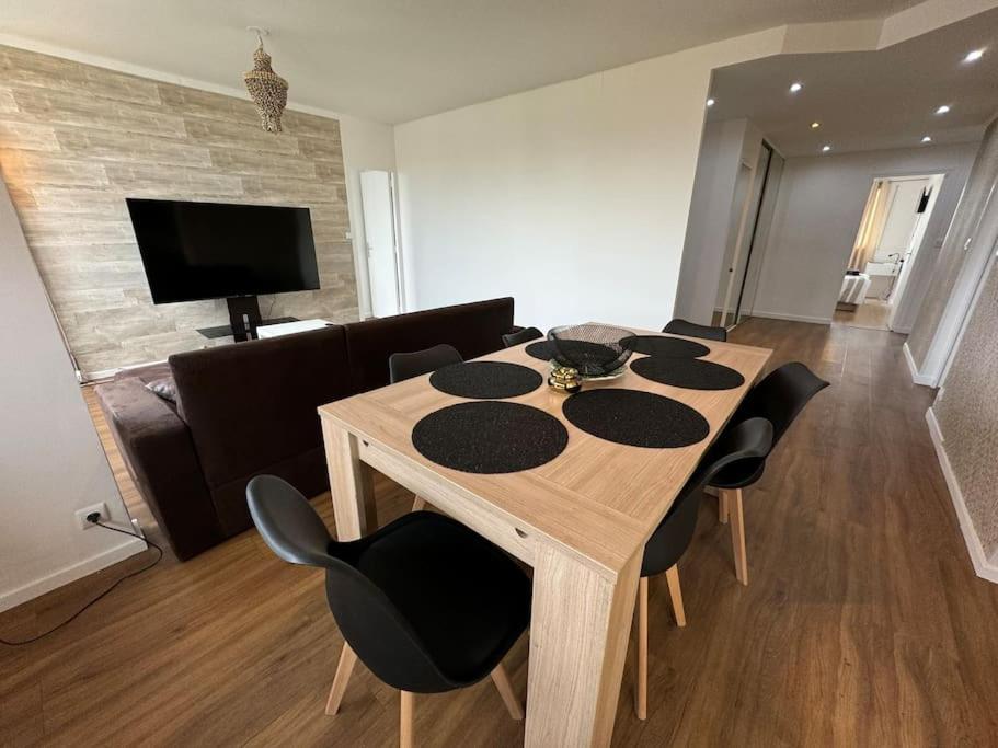 Grand Appartement 3 Chambres Balcon - Partdieu Lyon Exterior foto